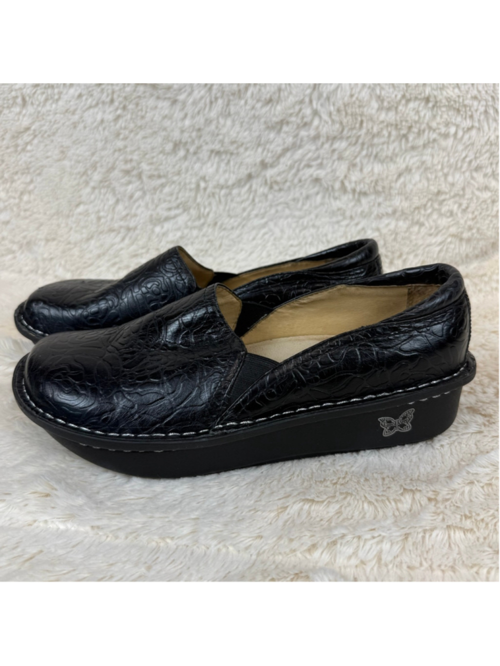 Alegria Deb black rose embossed leather slip on clogs-40